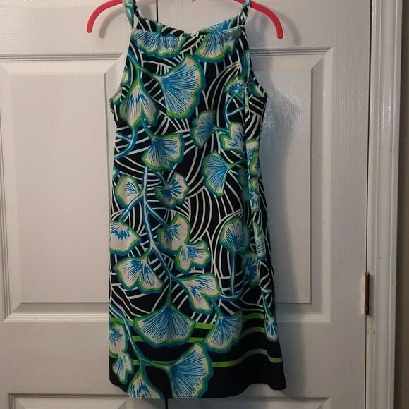 Crown and Ivy printed dress
 Sz PS - Picture 1 of 5